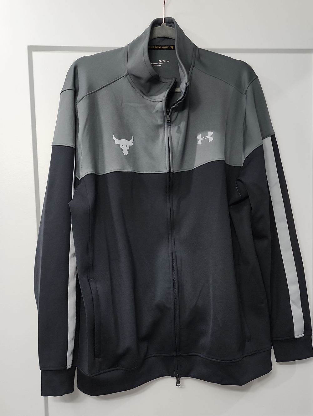 Under Armour Project Rock Two-Tone Gray & Black Full-Zip Performance Jacket